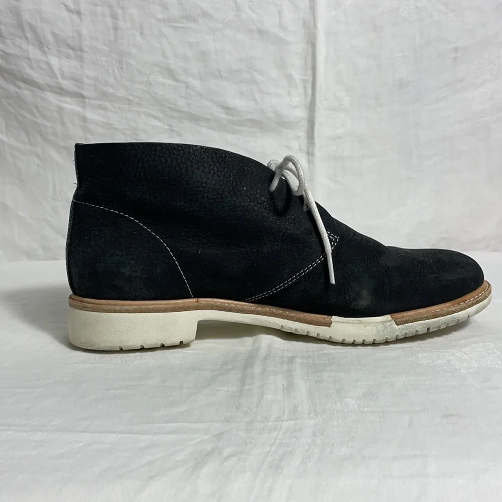 Cole Haan Women's Black Booties Sz 7.5